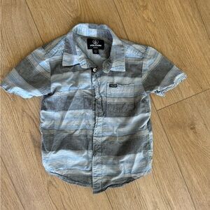 Boys Volcom button down Medium fits like a 5T